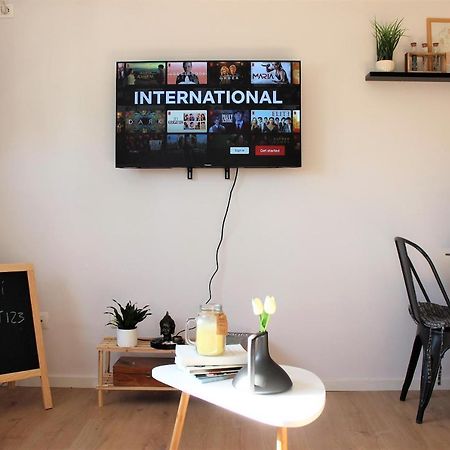 Entire Serviced Apartment With A Beautiful View Tiran Dış mekan fotoğraf