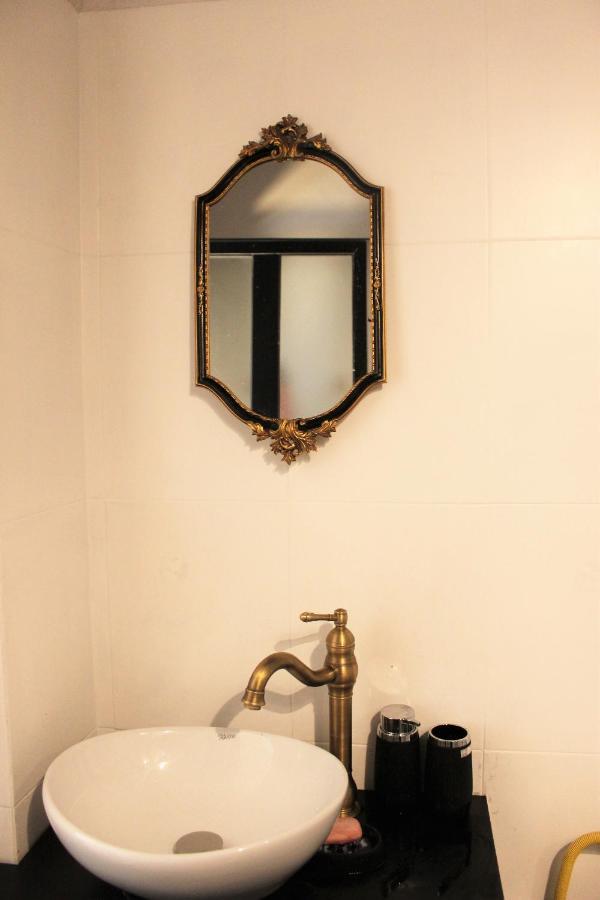 Entire Serviced Apartment With A Beautiful View Tiran Dış mekan fotoğraf