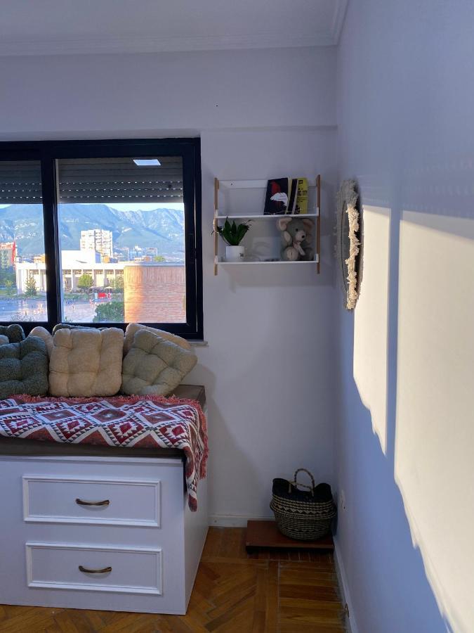 Entire Serviced Apartment With A Beautiful View Tiran Dış mekan fotoğraf